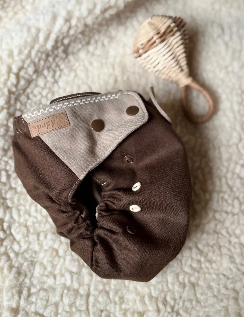 Puppi - cover lana merinos taglia unica - no lanolizzazione- a bottoni marrone