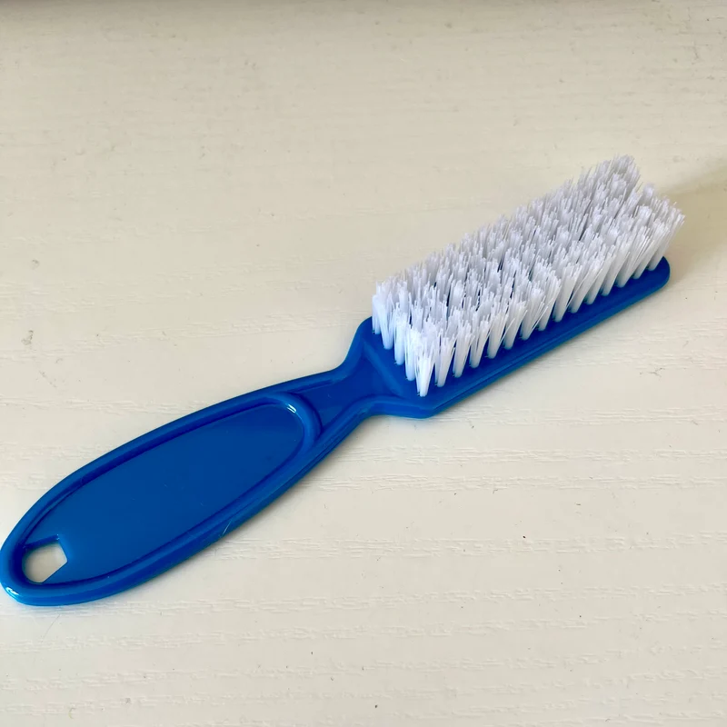 Spazzola pulizia cacca pannolini lavabili blu