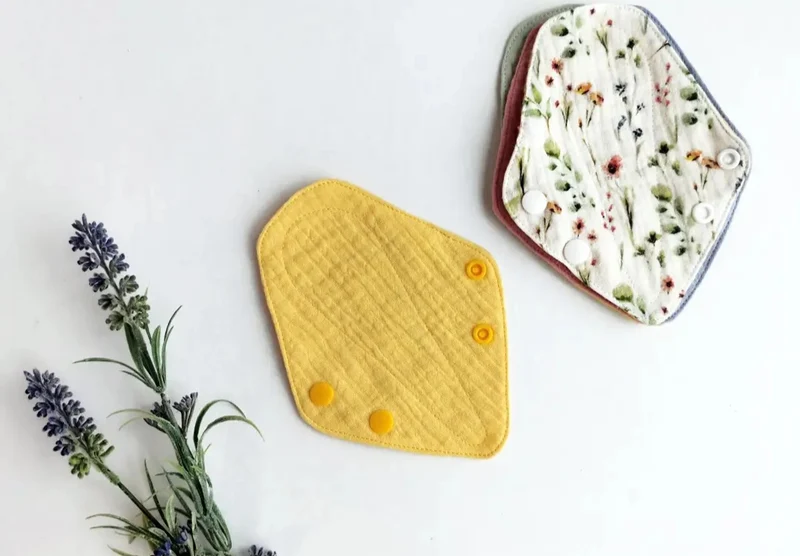 Bloom Pads - salvaslip perizoma organico giallo