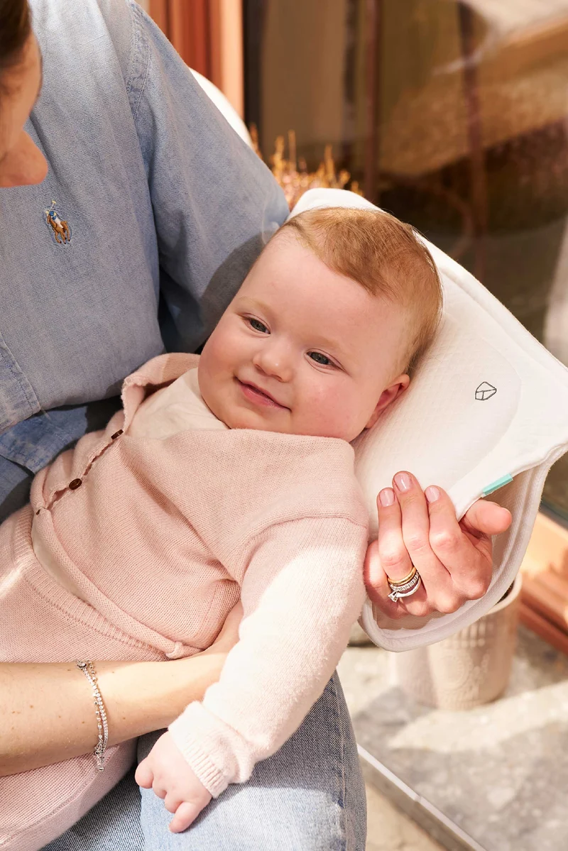 PERFECT HEAD BREASTFEEDING AIR Pillow for Plagiocephaly - White