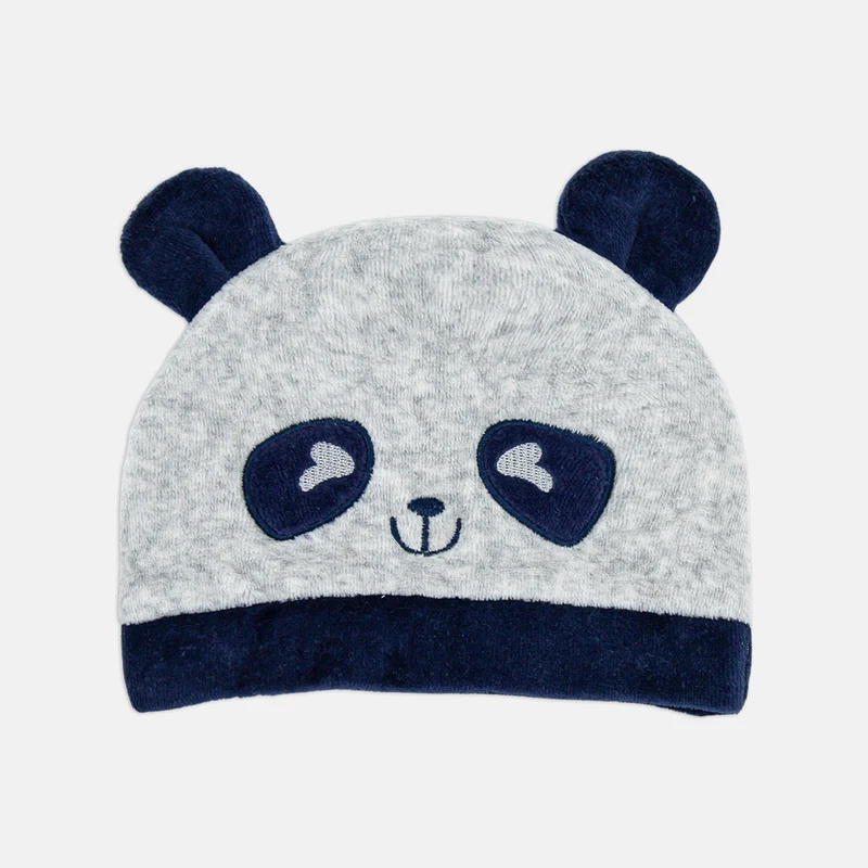 Cappello con Orecchie Panda, Luglio