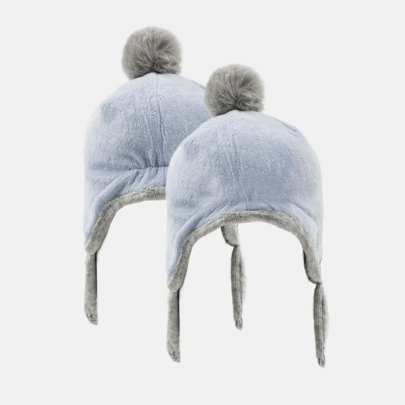 Cappello con Ponpon, Luglio
