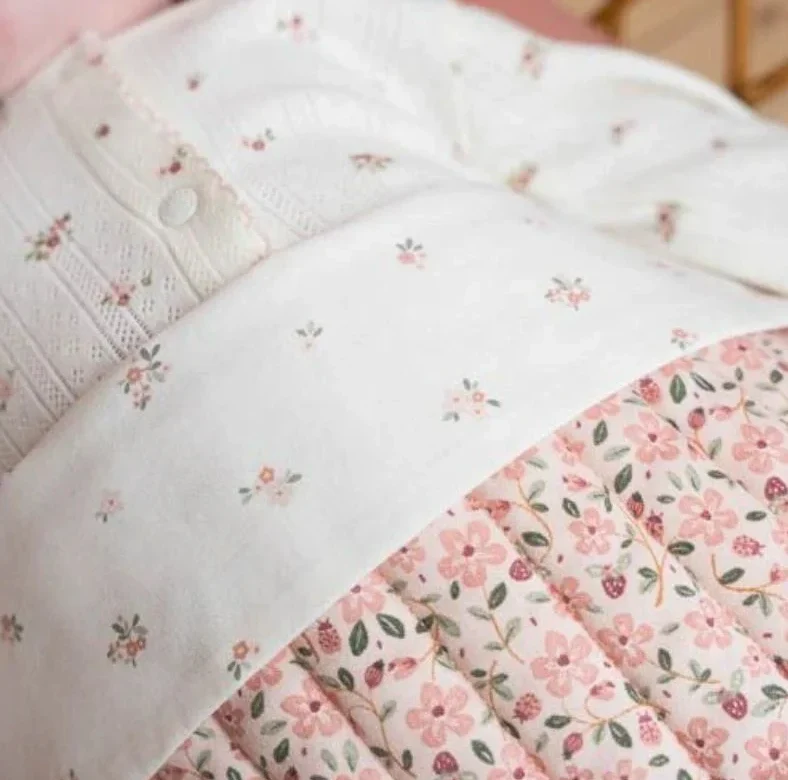 Set lenzuola culla/carrozzina (angoli + lenzuola) Fairy Blossom