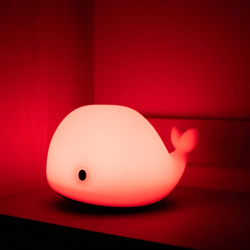 Luce da Cameretta FILIBABBA CHRISTIAN the WHALE 15 cm multicolore con USB