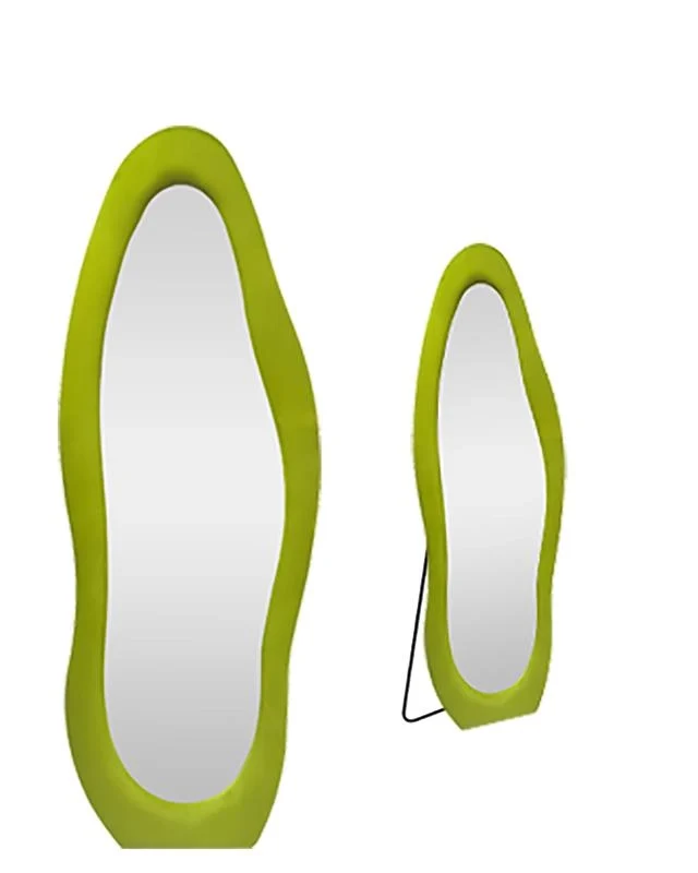 SPECCHIO ONDA IN VELLUTO VERDE CON PIEDE E GANCI PER APPENDERE MISURE: 60X160 CM